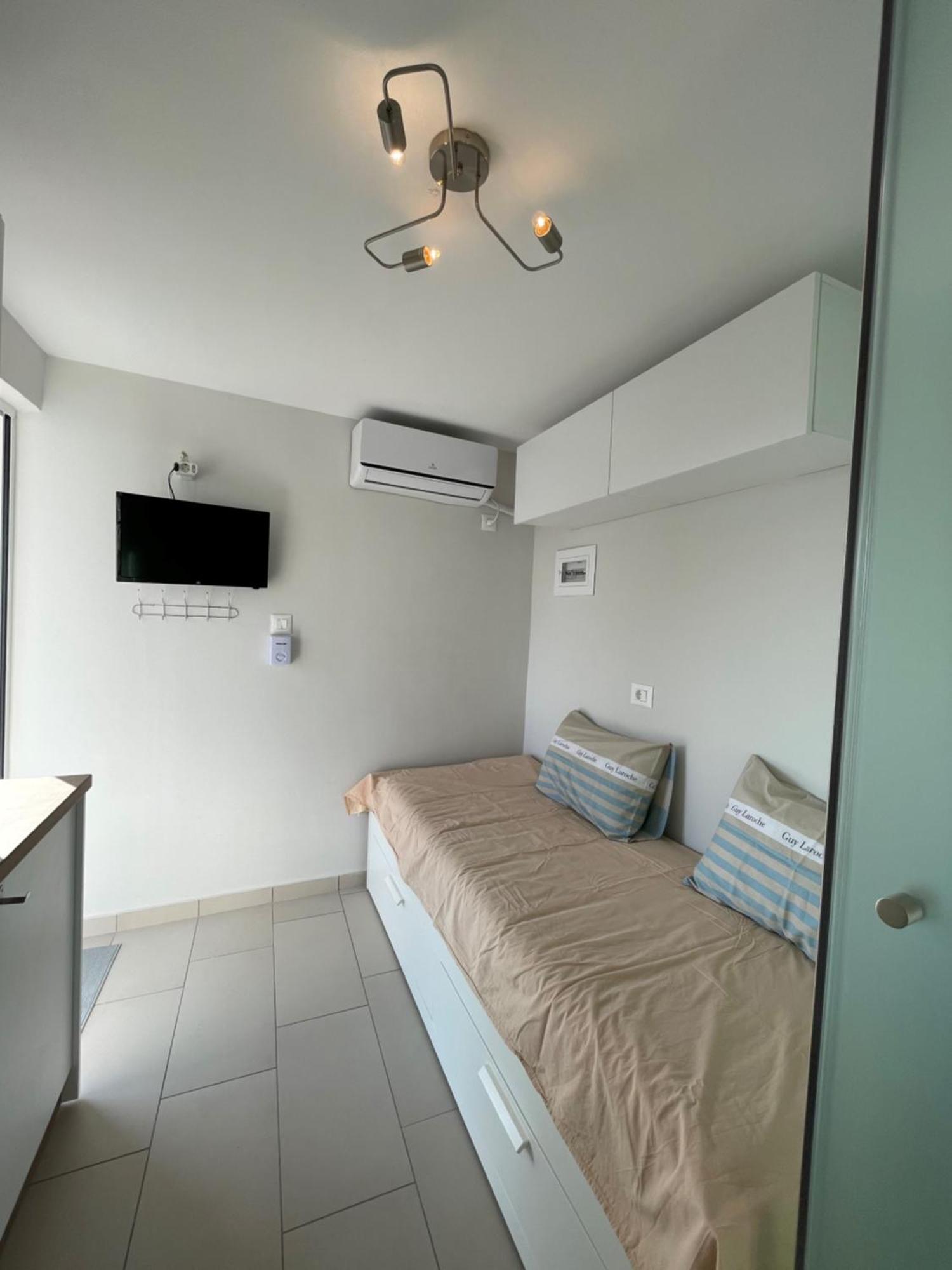 Roof Top Studio باترا المظهر الخارجي الصورة